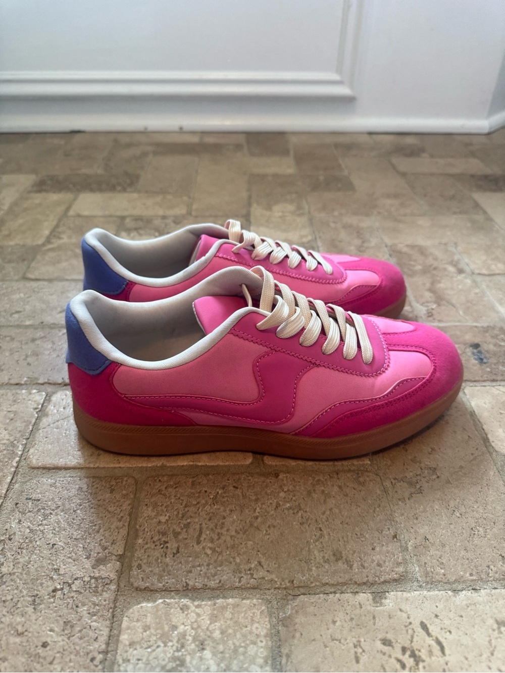 Stylish Pink Women's Sneakers, Size 9, La Sheelah, Comfort, Stylish Sneakers